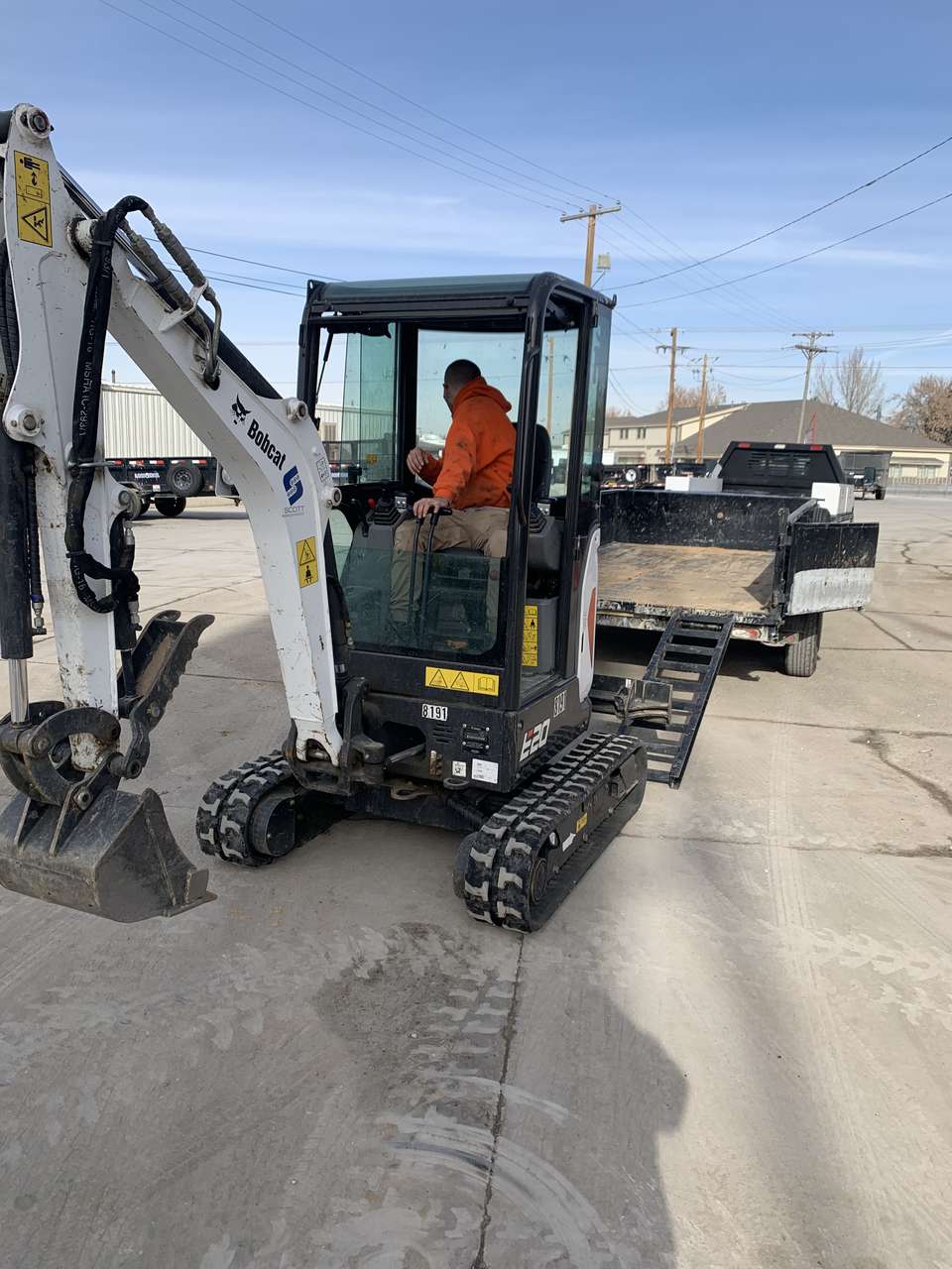 Bobcat E20 Mini Excavator For Rent - Only 40 in Wide