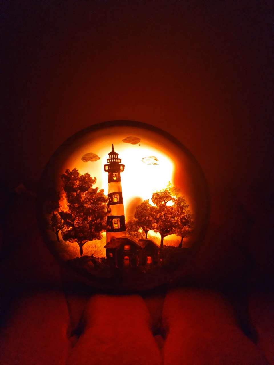 Gorgeous Light Tower with Background Light in Mint Condition