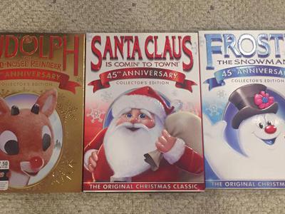 3 BRAND NEW Christmas DVDs! Santa Rudolph Frosty