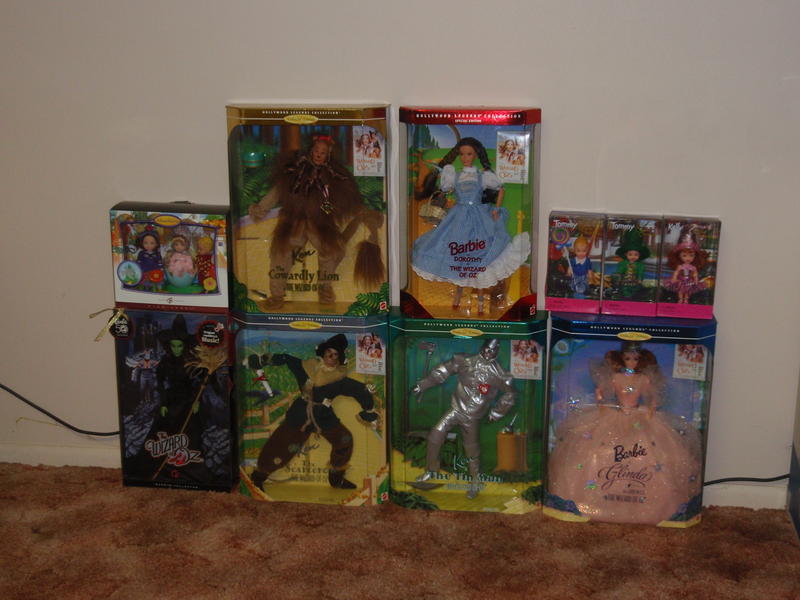 Barbie Wizard of Oz 12 doll set
