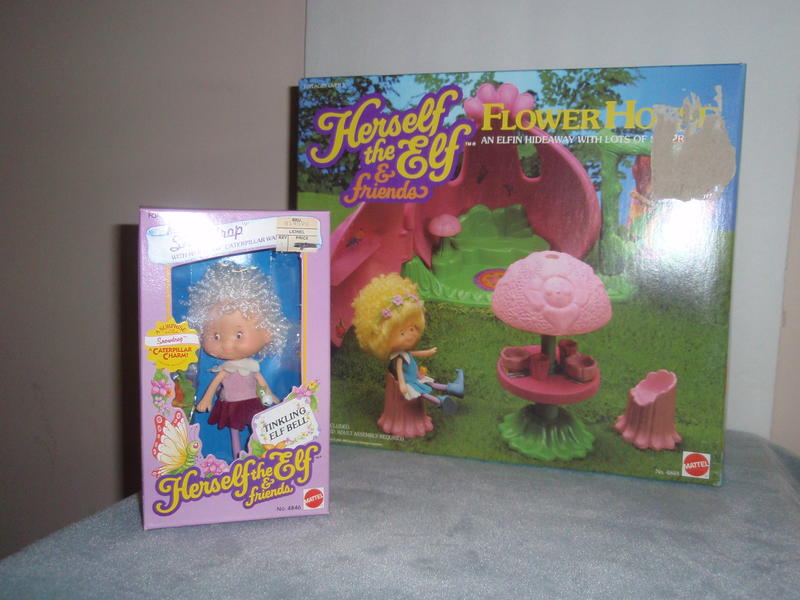 Herself The Elf and Flower House & doll NEW