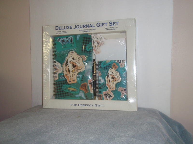 Journal Stationary set - cows, NEW.
