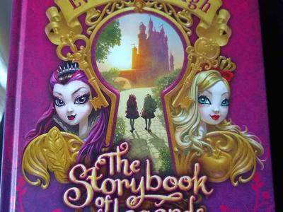 Ever after High: The Storybook of legends