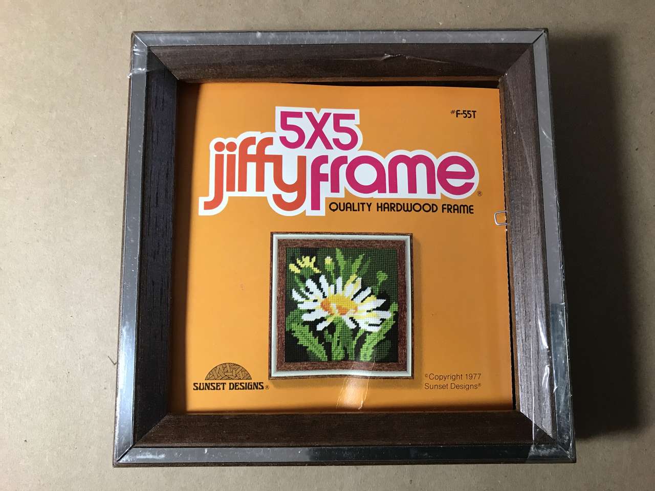 8 Wooden Frames for displaying Needlework 2-5”, 2-5” x 7”, 2-5”x6”, 2-6”, 3 Hoop Frames