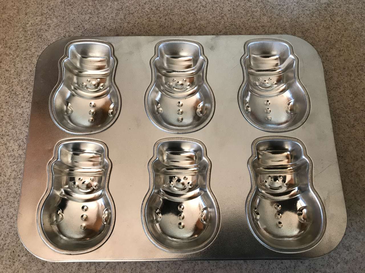 Cupcake Pans, Snowmen and Bear or Ghosts Forms, Use also to Make Rice Krispie Treats, PICK 1 or More