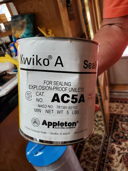 NEW! Appleton AC5A Kwiko Sealing Cement Compound & Filler 80 oz.