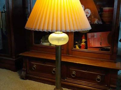 VTG CHAPMAN Brass Table Lamp