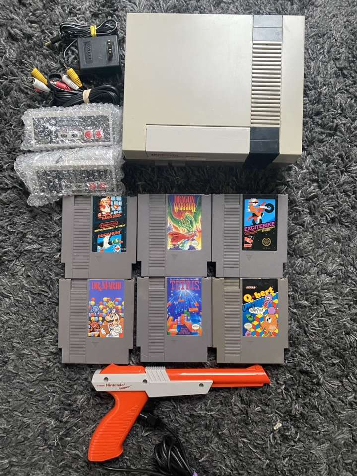 NES Nintendo Bundle, EXCELLENT! More games avail