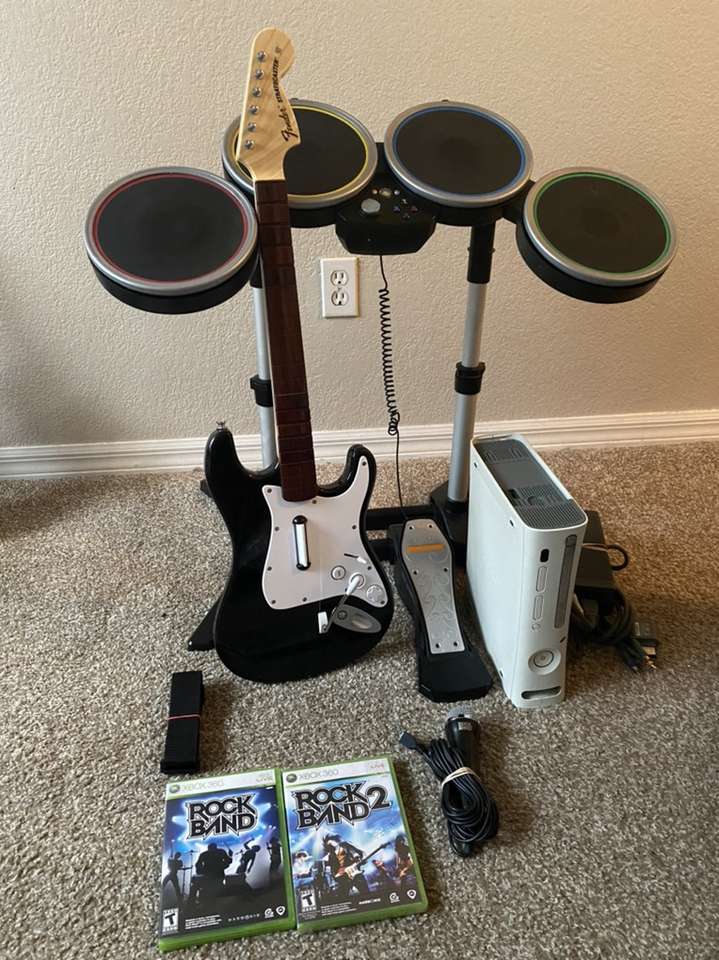 Xbox 360 Guitar Hero Rock Band, Read Below