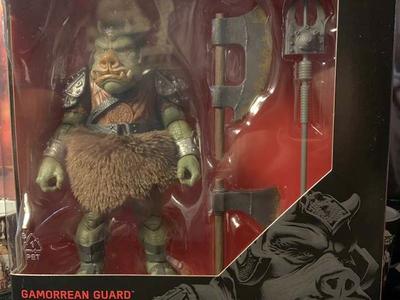 Star Wars Black Series Gamorrean Guard NEAR MINT!