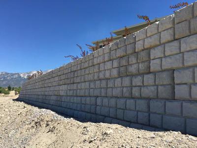 Large Concrete Retaining Wall Blocks