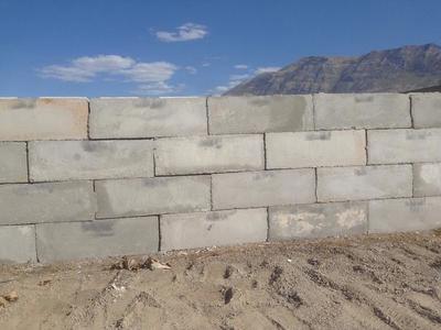 Large Concrete Retaining Blocks