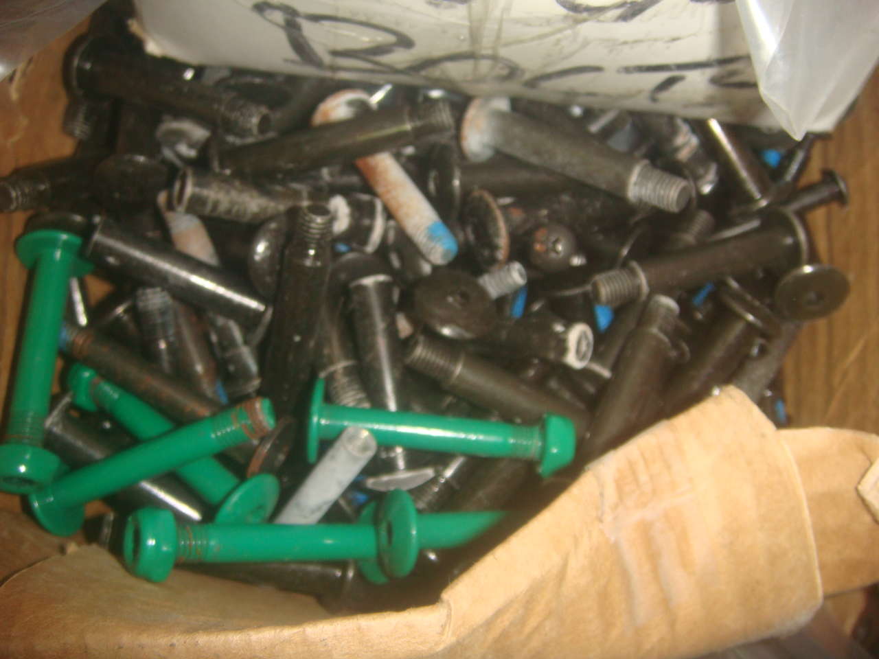 roller blade inline skate wheels , bearings brakes and grind plates new and used