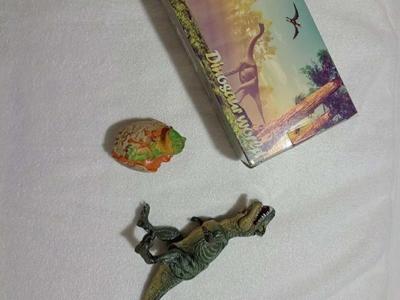 Dinosaurs Light-Up Moving T-Rex New