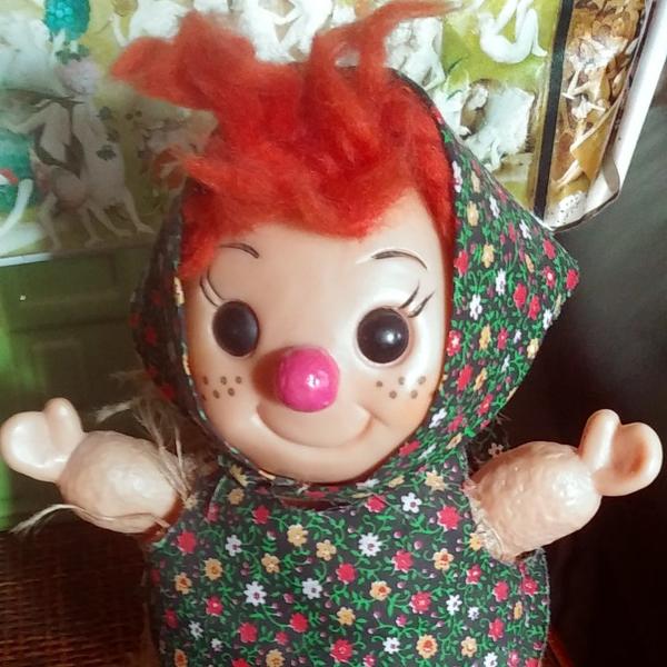 Bank Royalty Ind. Hillbilly Girl Redhead 1975 Vnt.