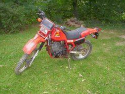 1983 -1984 Honda XL600 parts. Dirt bike. Enduro Motorcycle Dual Sport part out