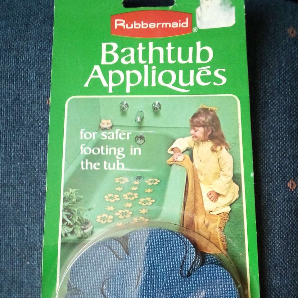 New 70s Rubbermaid Bathtub Appliques