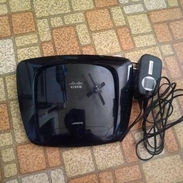 Cisco Linksys Wireless-N Boardband Router