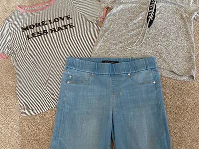 Young Women’s Shirts & Shorts