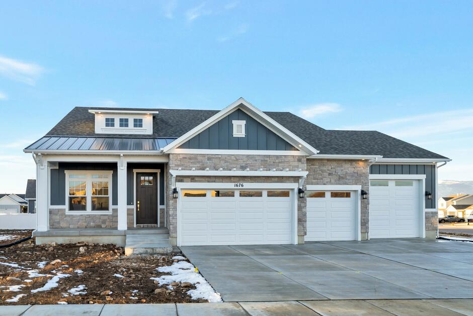 Poplar floorplan in Windflower community