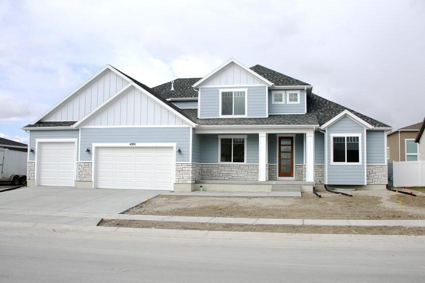 Hatteras floorplan in Brylee Farms community