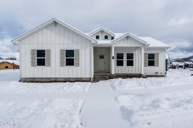 Single Family Home at 725 E 2450 North , North Logan, UT, 84341