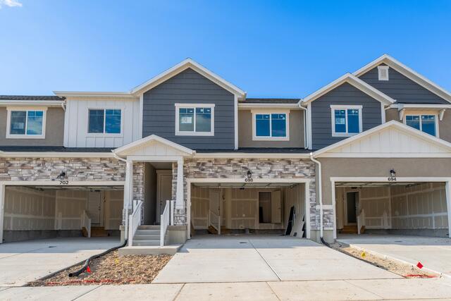 Townhome/Condo at 698 W 4500 South , Mapleton, UT, 84043