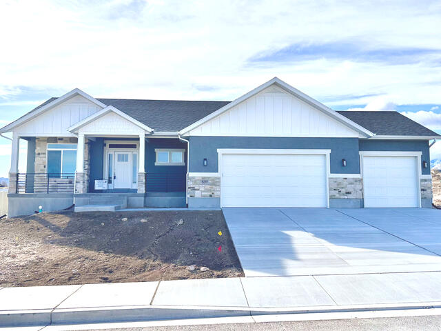 Single Family Home at 537 W Apple St , Grantsville, UT, 84029