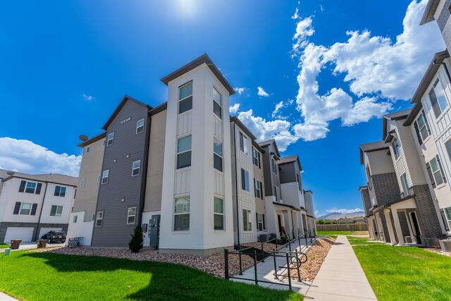 Townhome/Condo at 4714 W Dearing Ln KK303 , Riverton, UT, 84096