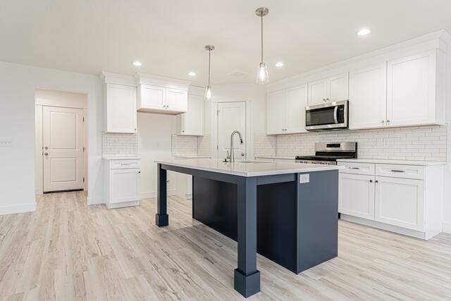 Single Family Home at 1049 N Devers Dr , Lehi, UT, 84043