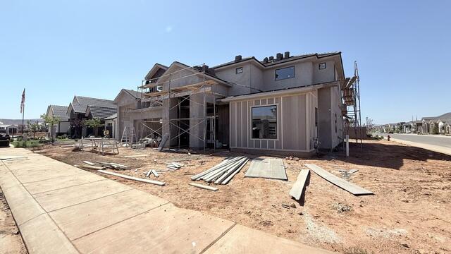 Single Family Home at 469 W Lanz Circle , Washington, UT, 84780