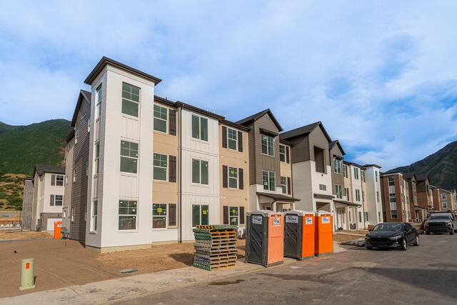 Townhome/Condo at 4777 S Alder Dr E303 , Mapleton, UT, 84664