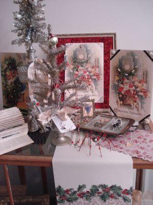 Dollar tree halloween diy in 2021 Studio 5 - Making the Old New Again: Vintage Christmas Decor