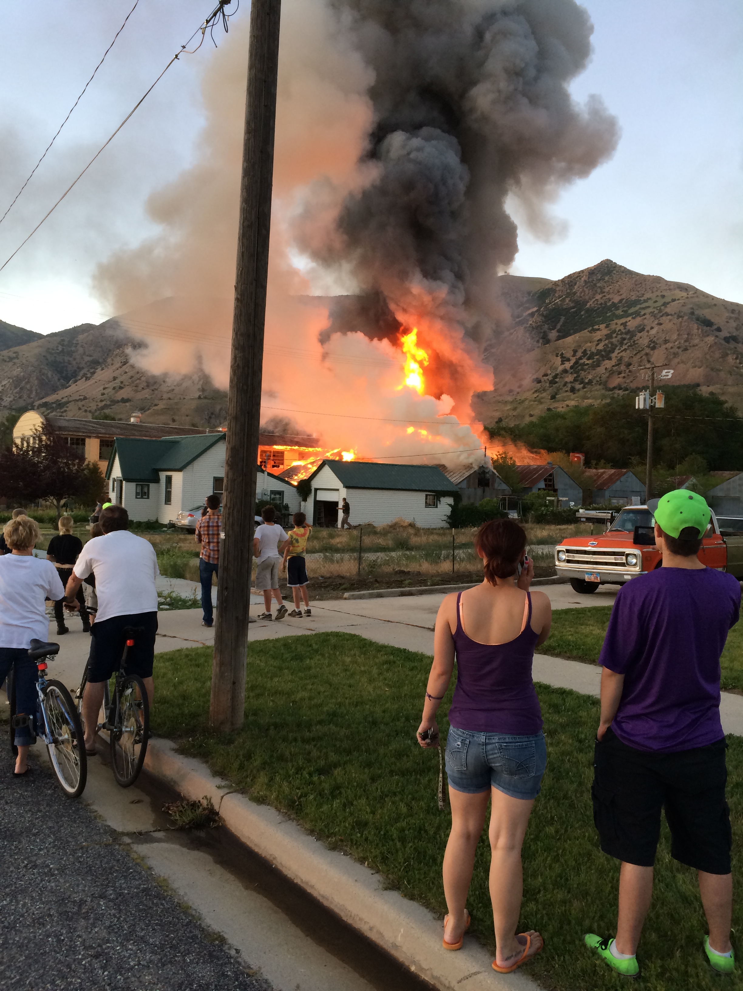 Fire crews battle blaze at abandoned mill