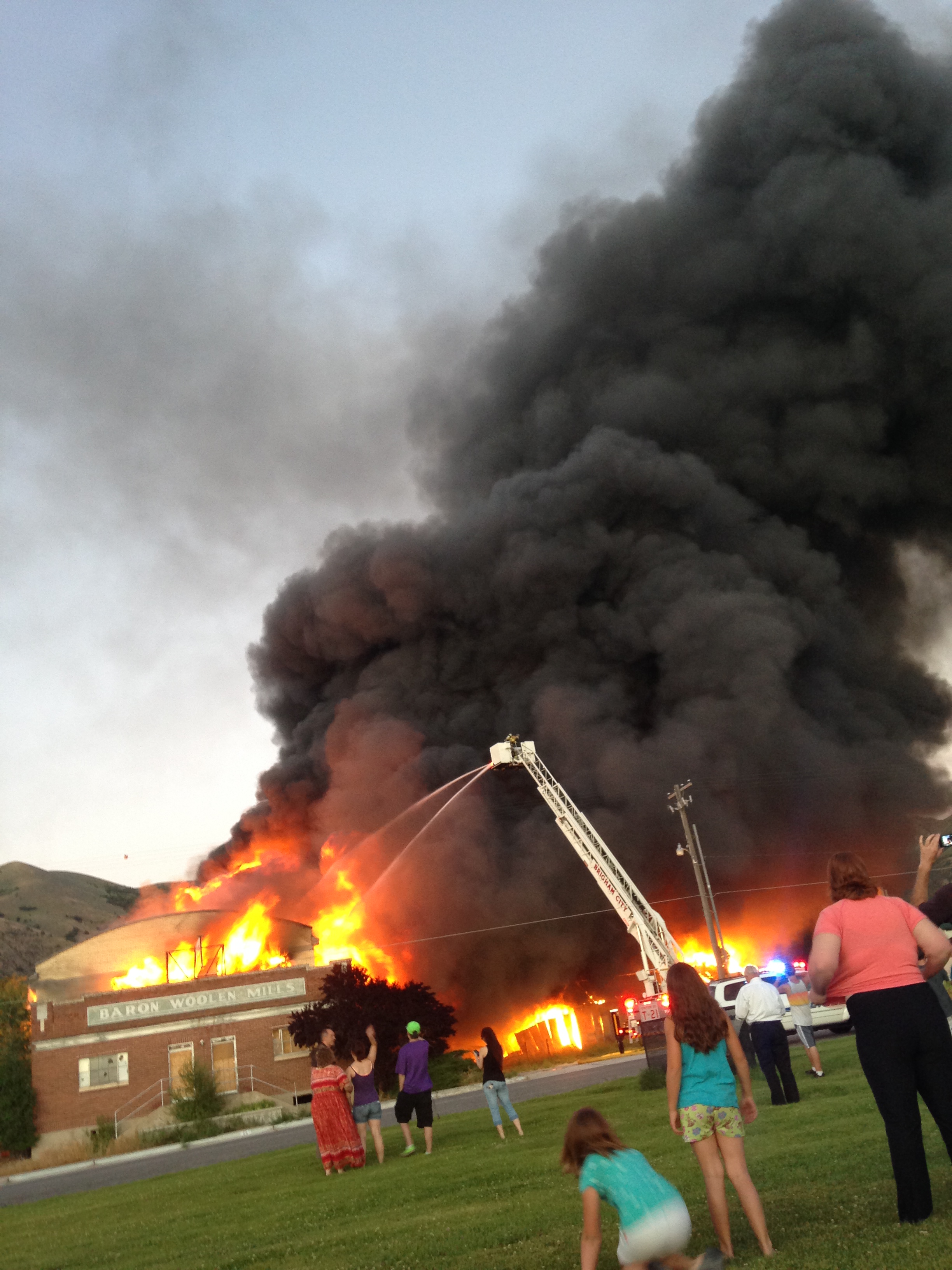 Fire crews battle blaze at abandoned mill