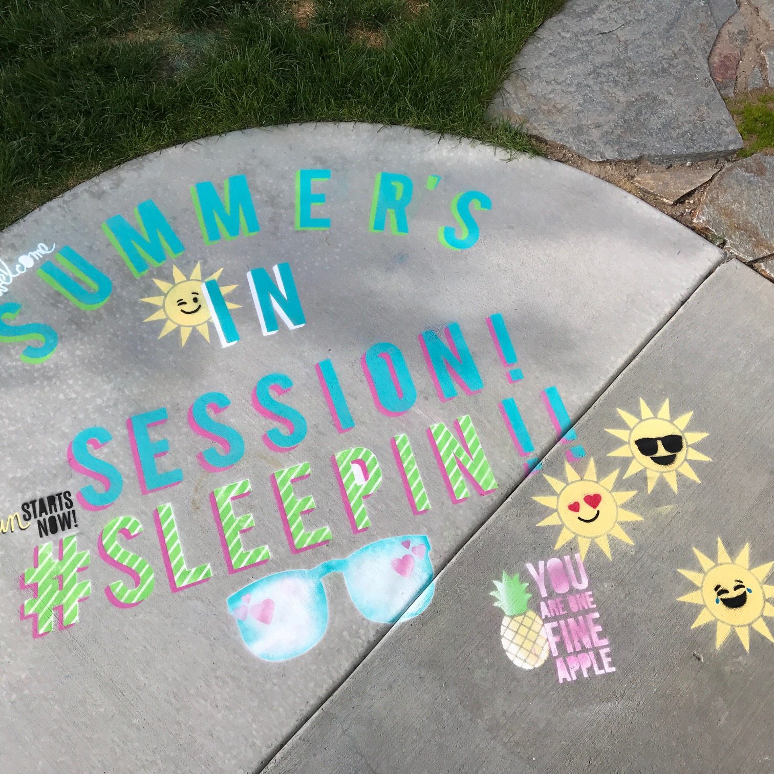 Studio 5 SprayOn Sidewalk Chalk