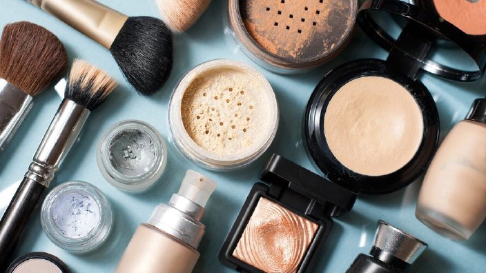 makeup3.jpg