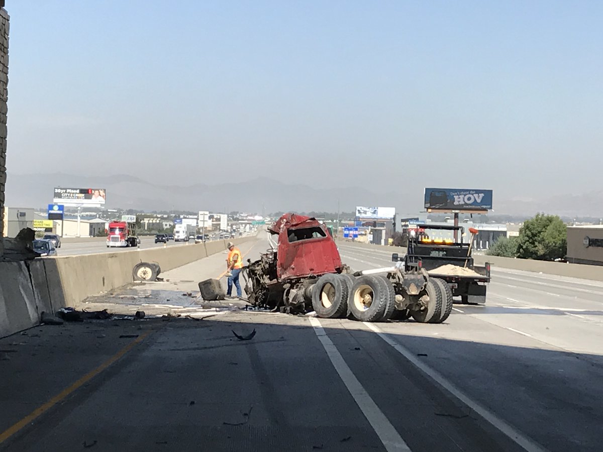 Man dies in crash that shuts down I-15 northbound for hours