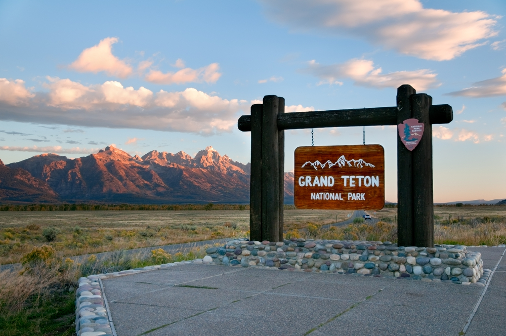 Utah climber rescued by Grand Teton rangers