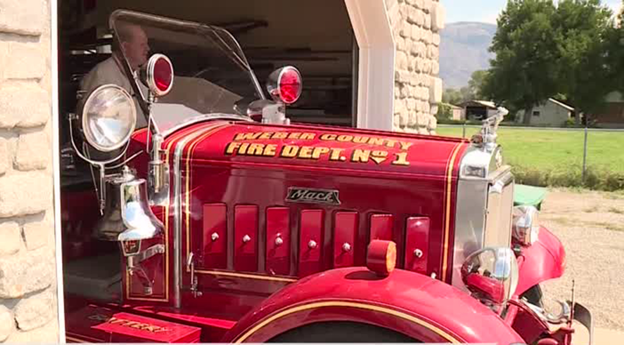 1930s fire truck shines like new thanks to retired firefighter