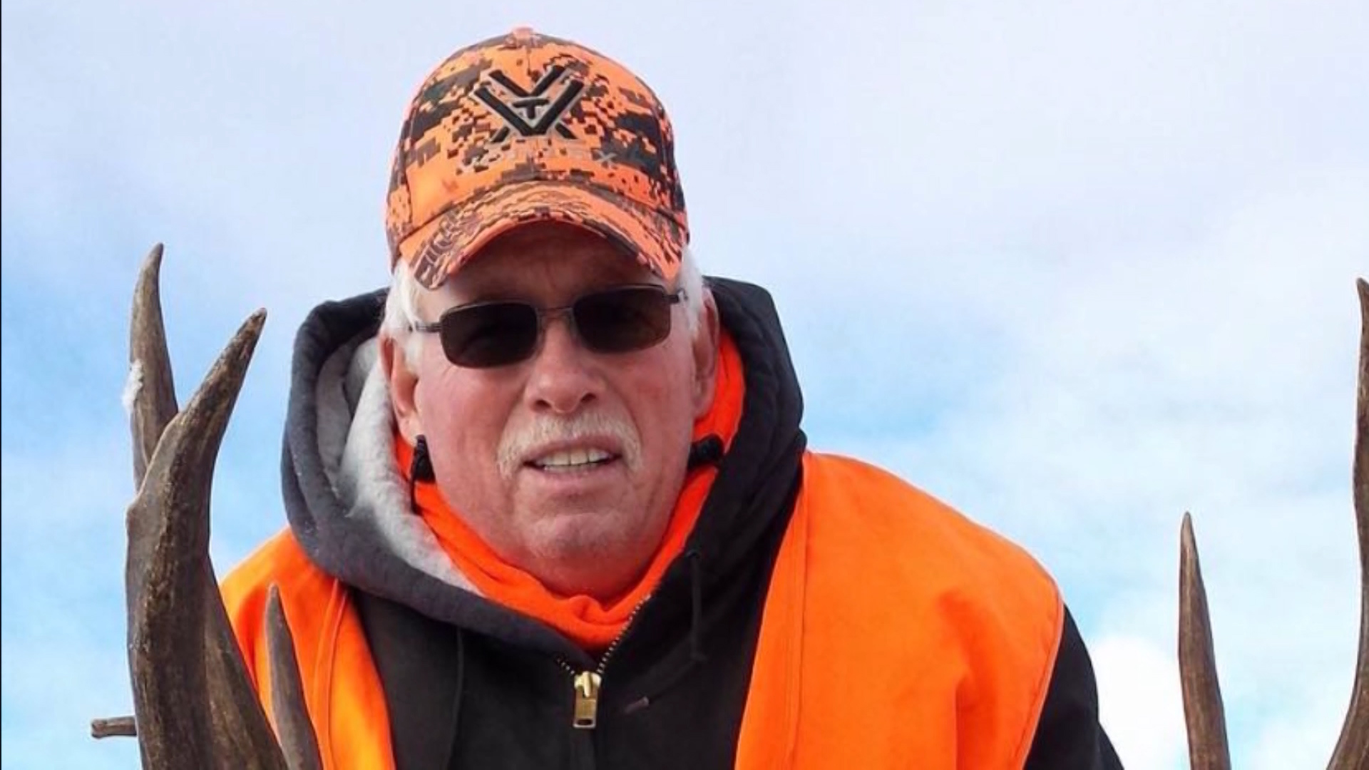 'Nothing short of heroic': School administrator hails bus driver's actions prior to crash