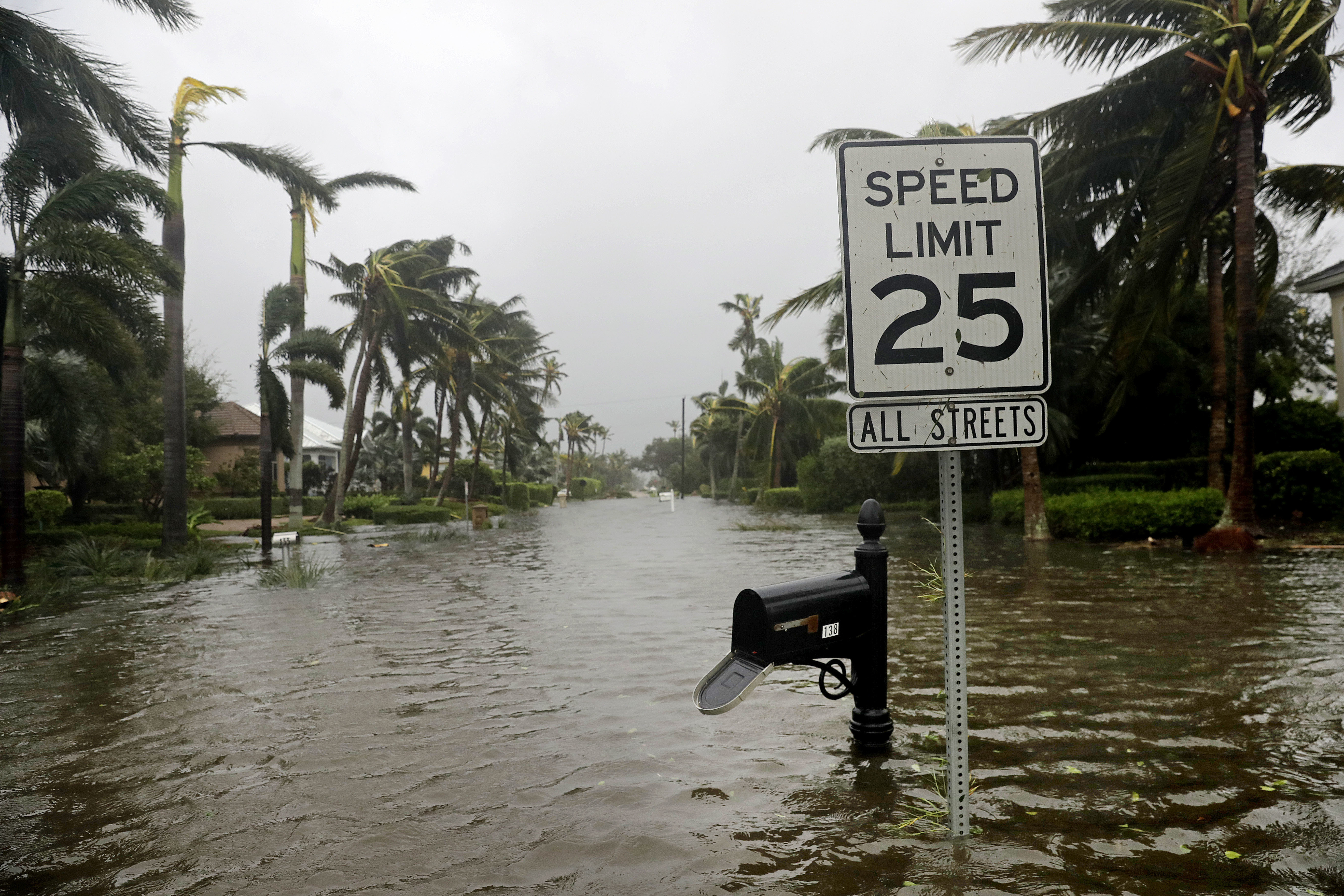 Hurricane Irma: Punishing winds, rain lash much of Florida