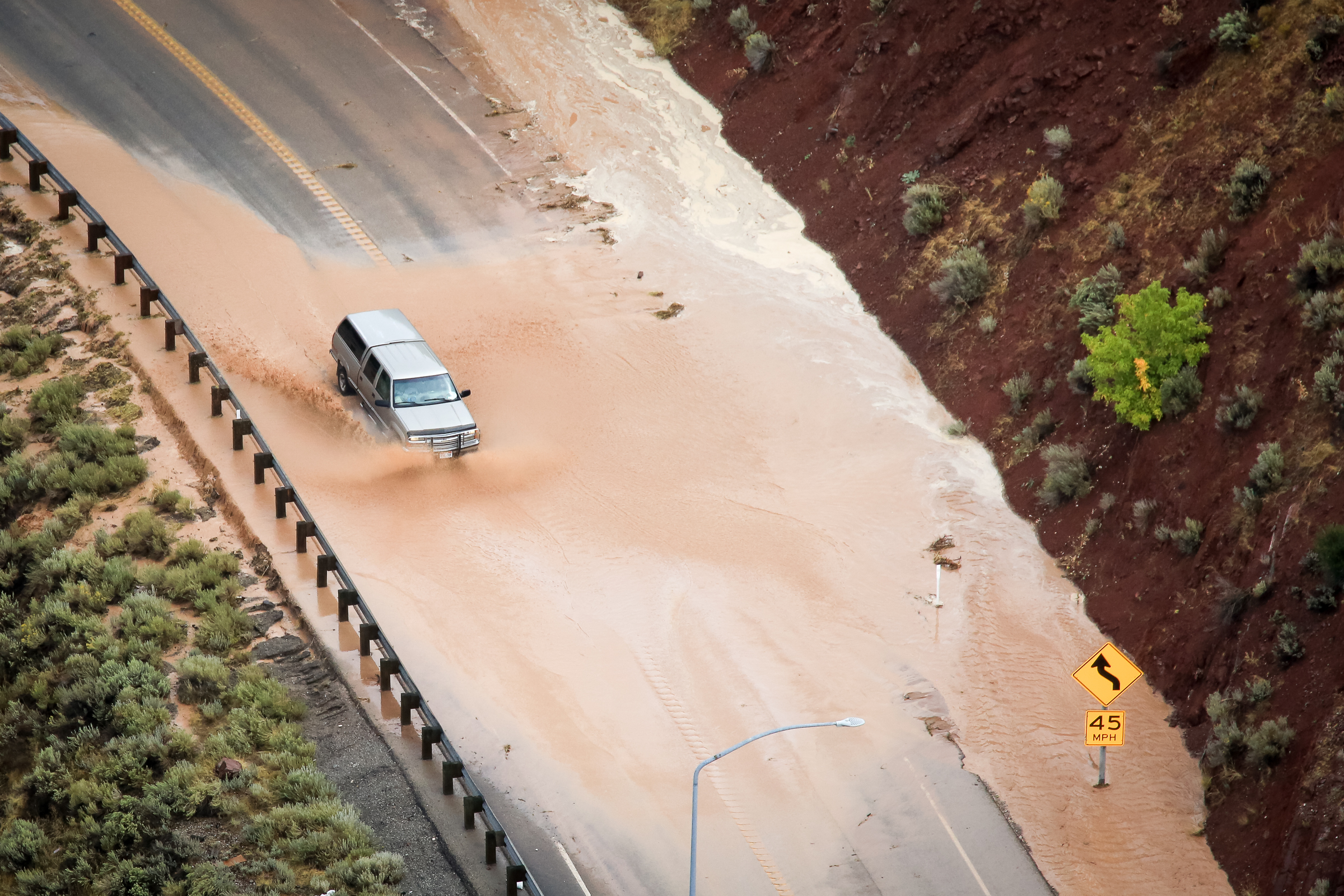 Water main break shuts down I-215 ramp to I-80