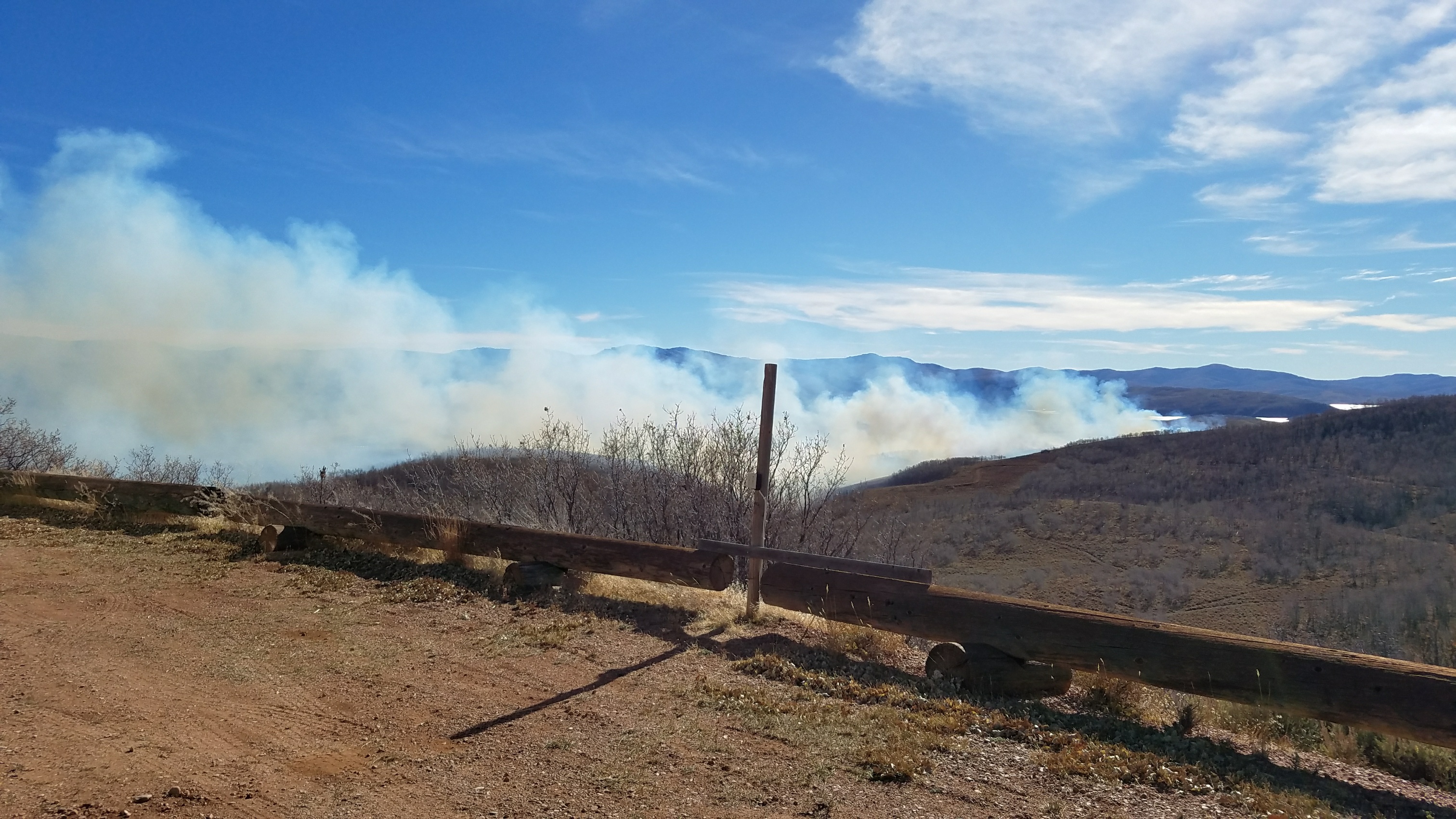 2 large fires prompt evacuations near Strawberry Reservoir