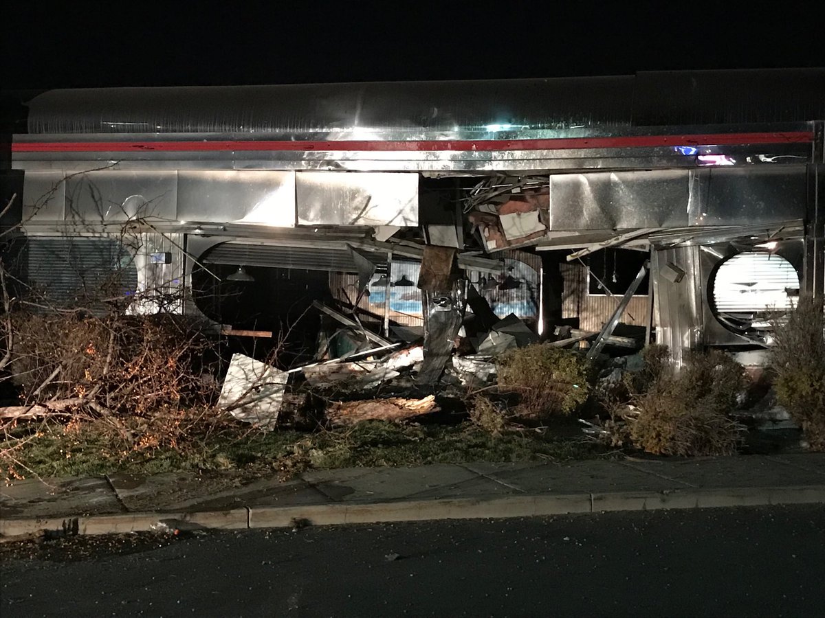 Police ID driver who died when pickup slammed into Draper building