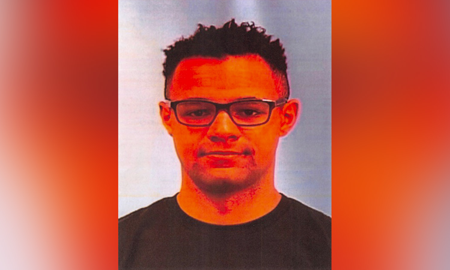 Police: Man arrested after stealing AR-15, 2 handguns