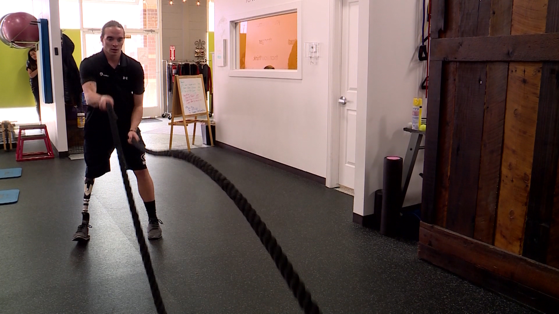 Good Samaritan who lost his leg opens a special gym in Draper