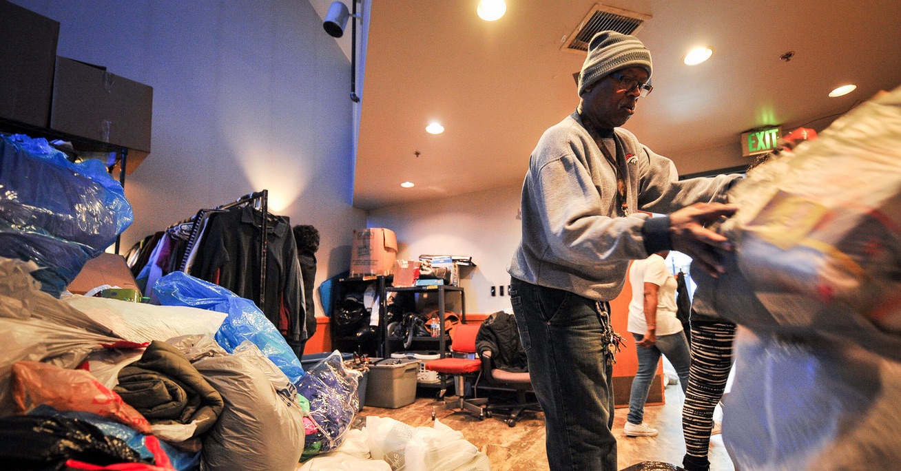 Spread holiday cheer by giving to service providers — not panhandlers, officials say