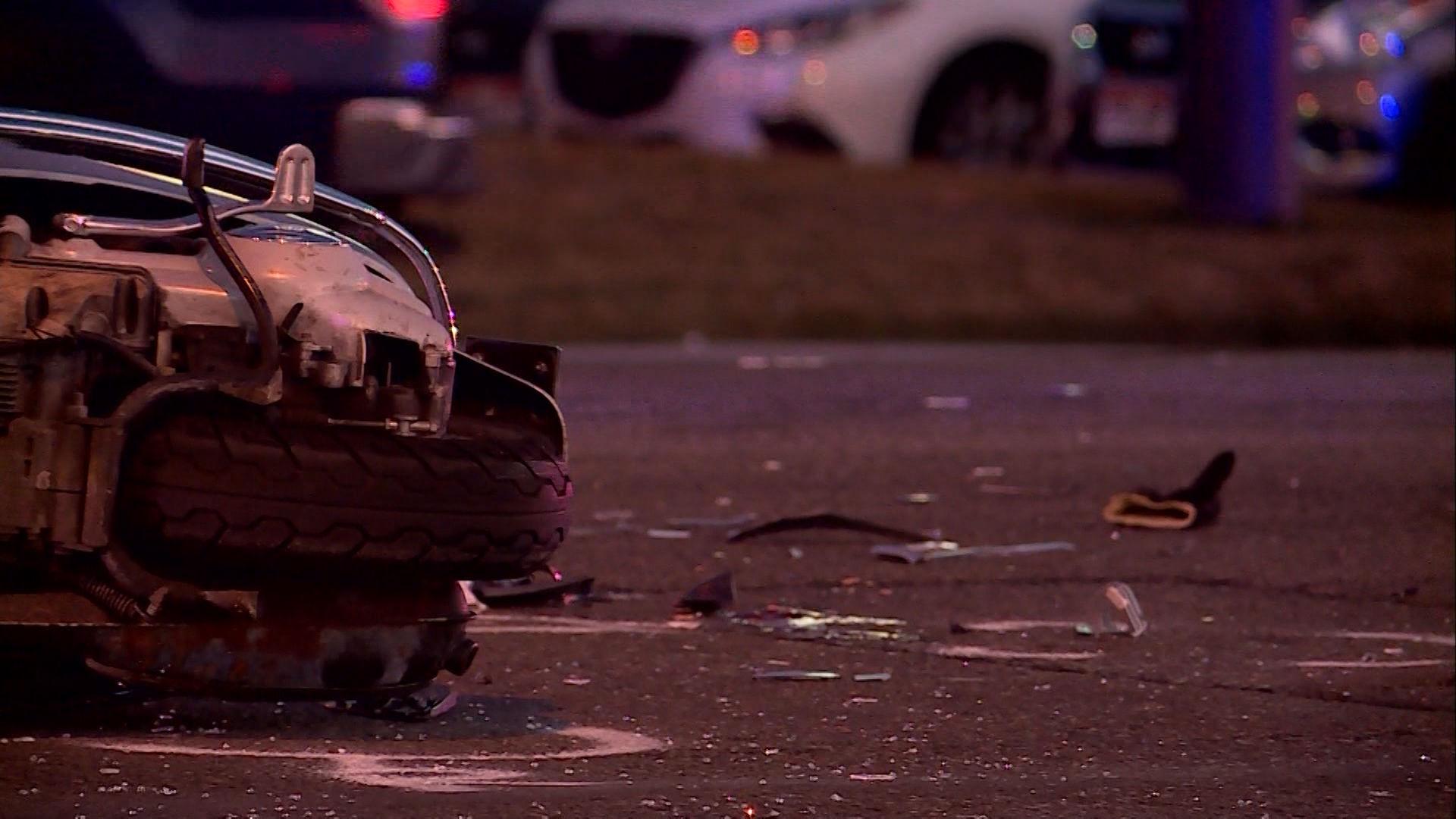 Woman critically injured in car, motorcycle crash in Murray