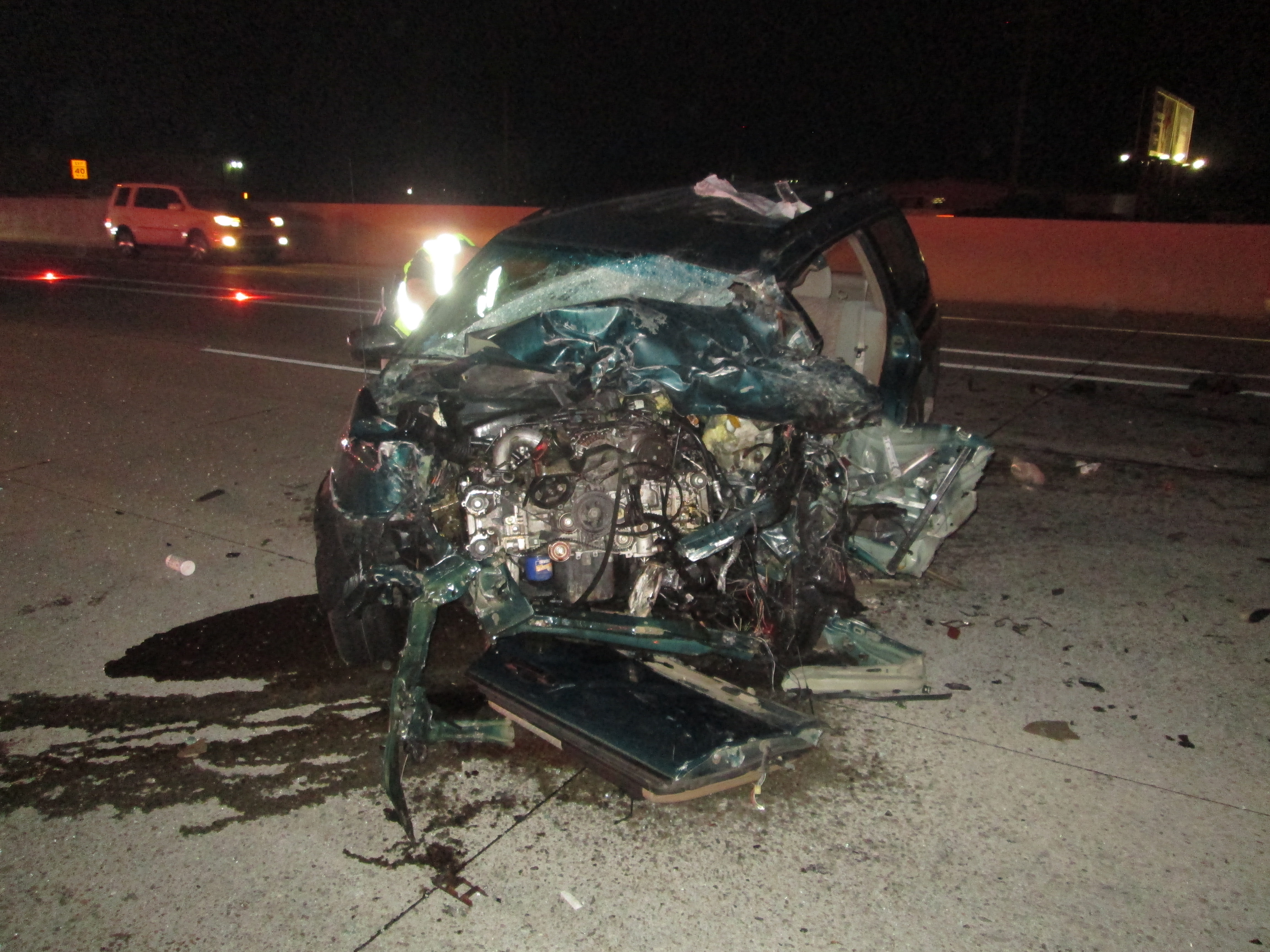 Wrong-way driver on I-15 seriously injured after Orem crash